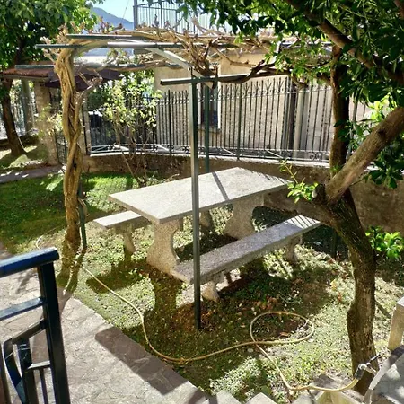 Casa Gialla Appartement *
