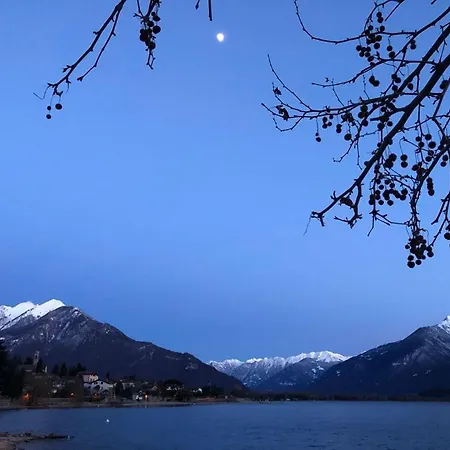 Casa Gialla Gera Lario