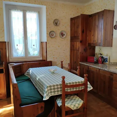 Casa Gialla *